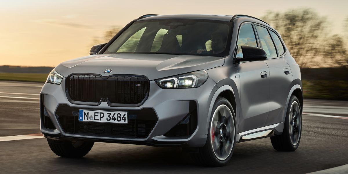 2024 X1 by BMW