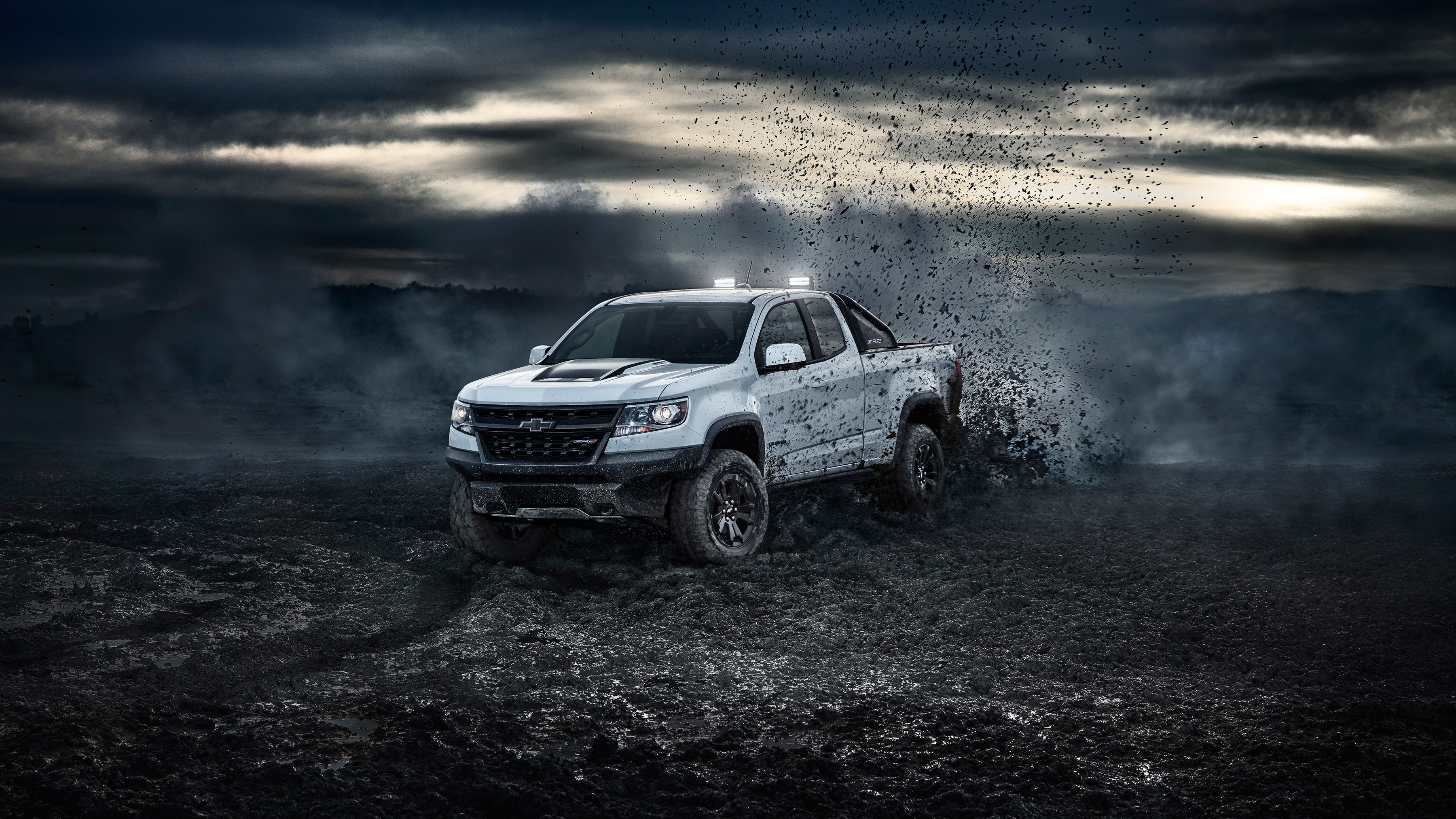 Breaking Down the Pros and Cons of the Chevy Colorado Models